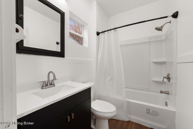 1949 Payne St, Louisville, KY 40206