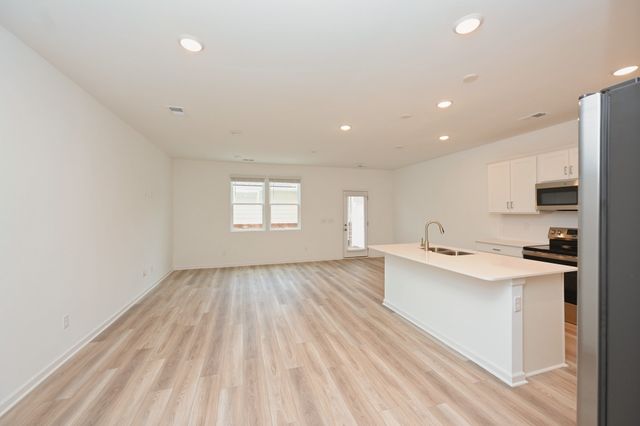 2900 Suzanne Landon Dr Unit E2, Murfreesboro, TN 37130