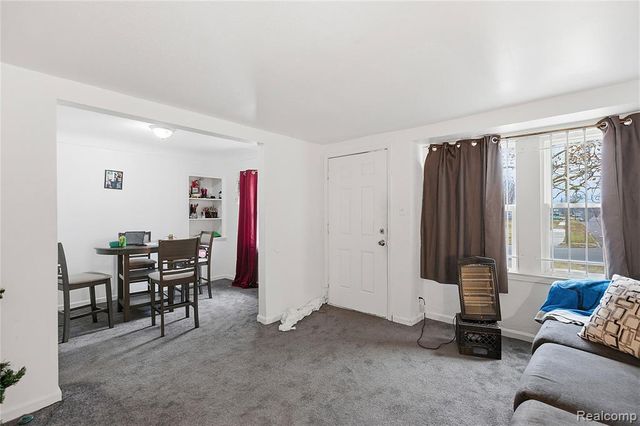 17142 Pembroke Avenue, Detroit, MI 48235