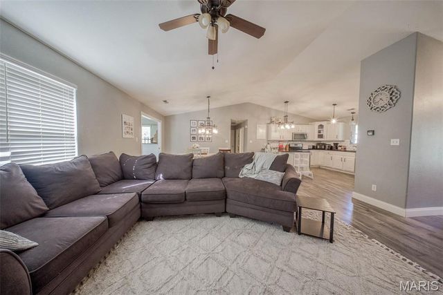 2920 Arnoldi Road, Park Hills, MO 63601