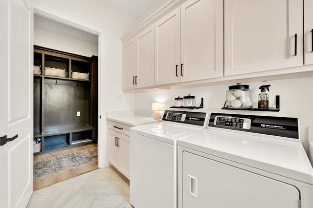 520 Bonnards Peak Road, Burleson, TX 76028