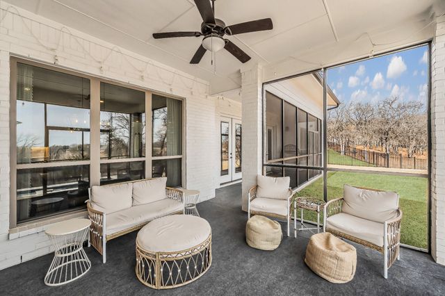 520 Bonnards Peak Road, Burleson, TX 76028