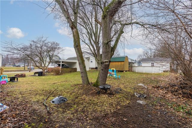 1716 Gibbs Avenue NE, Canton, OH 44705