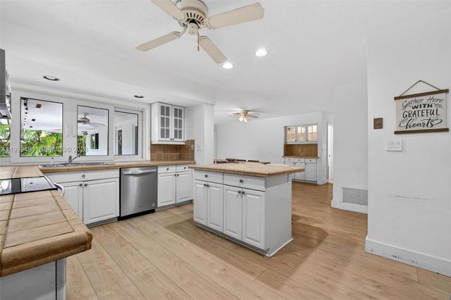 8400 SW 178th St, Palmetto Bay, FL 33157