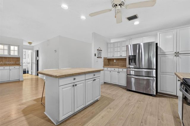 8400 SW 178th St, Palmetto Bay, FL 33157