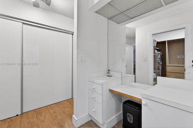 8400 SW 178th St, Palmetto Bay, FL 33157