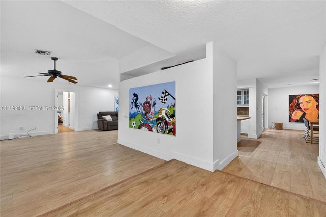 8400 SW 178th St, Palmetto Bay, FL 33157