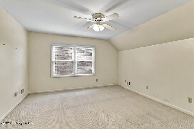 1118 Blackthorn Rd, Louisville, KY 40299