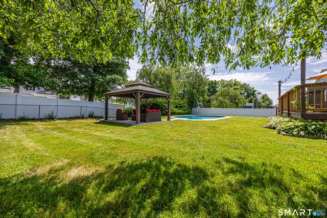 124 Pasadena Avenue, Stratford, CT 06614