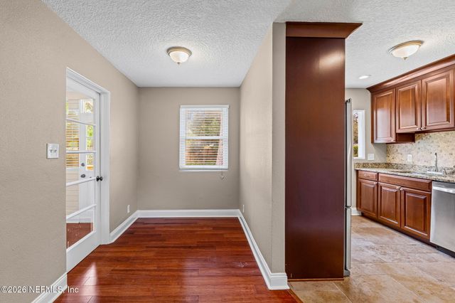 4660 MARTINGALE Road, Jacksonville, FL 32210