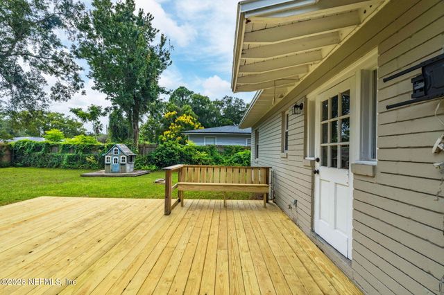 4660 MARTINGALE Road, Jacksonville, FL 32210