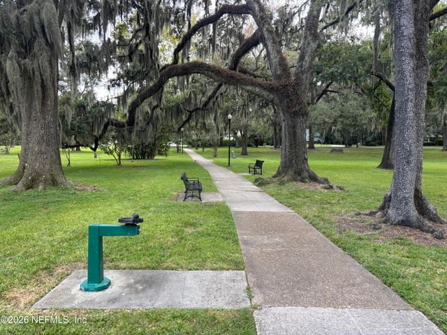 4660 MARTINGALE Road, Jacksonville, FL 32210