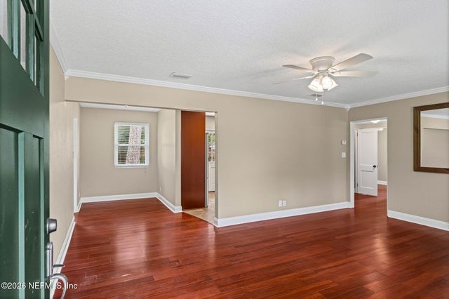 4660 MARTINGALE Road, Jacksonville, FL 32210