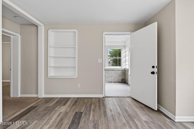 1954 BURKHOLDER Circle E, Jacksonville, FL 32216