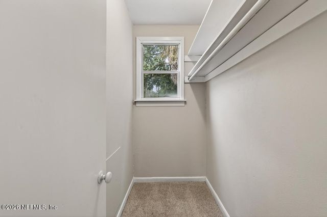 1954 BURKHOLDER Circle E, Jacksonville, FL 32216