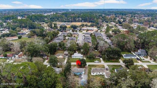 1954 BURKHOLDER Circle E, Jacksonville, FL 32216
