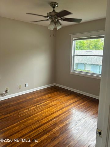 1954 BURKHOLDER Circle E, Jacksonville, FL 32216