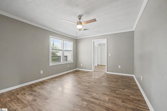 7809 Moorefield Memorial Highway, Liberty, SC 29657