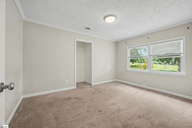7809 Moorefield Memorial Highway, Liberty, SC 29657