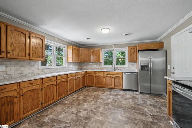 7809 Moorefield Memorial Highway, Liberty, SC 29657