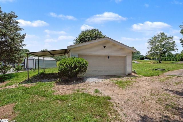 7809 Moorefield Memorial Highway, Liberty, SC 29657