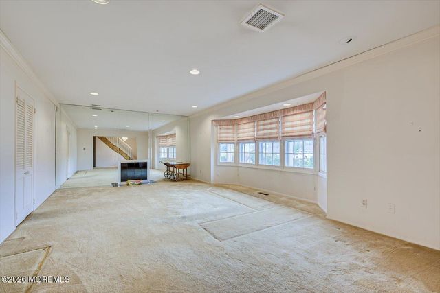 12 Lakeridge Drive, Matawan, NJ 07747