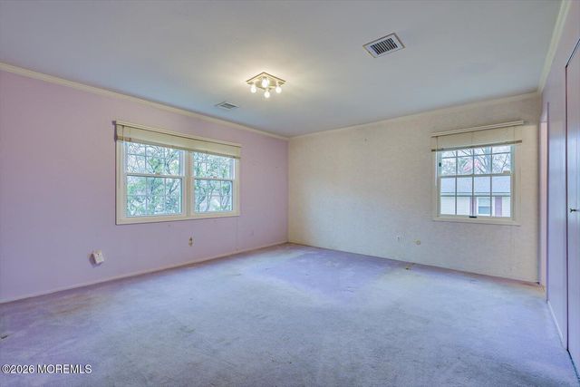 12 Lakeridge Drive, Matawan, NJ 07747