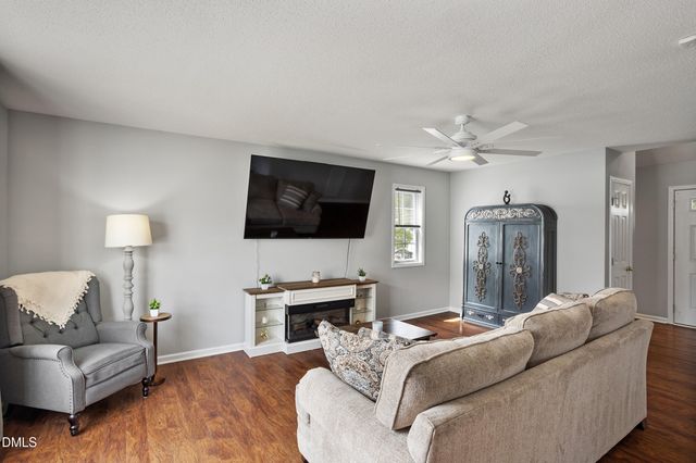 313 Pittsboro Street, Fuquay Varina, NC 27526