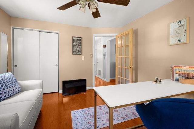 9 Parker Rd, Groveland, MA 01834