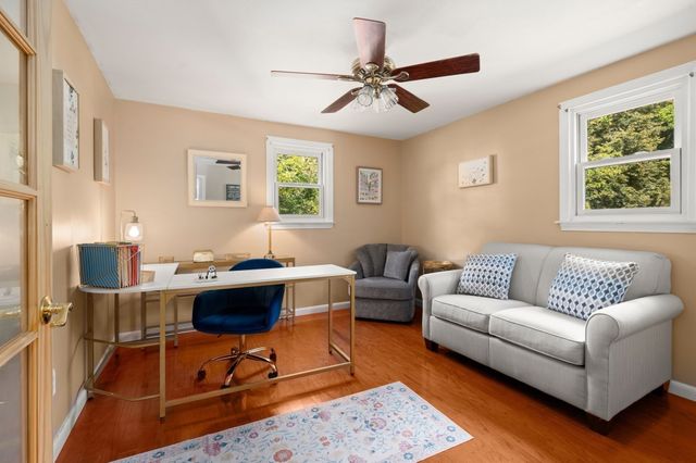 9 Parker Rd, Groveland, MA 01834
