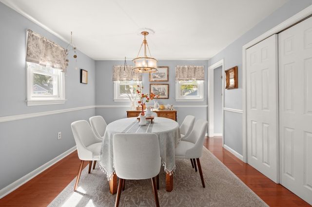 9 Parker Rd, Groveland, MA 01834