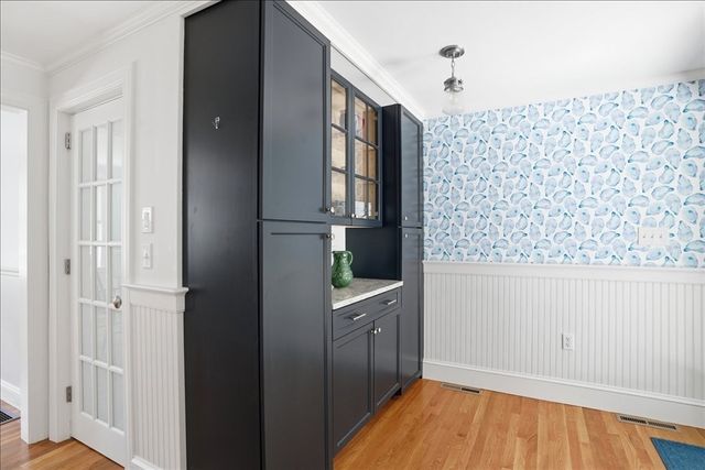 7 Amber Rd, Hingham, MA 02043