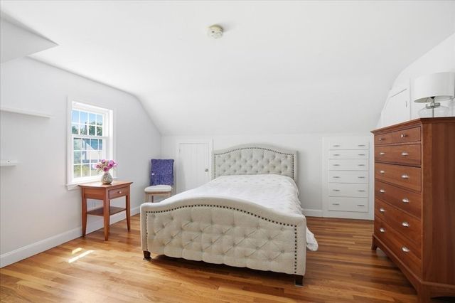 7 Amber Rd, Hingham, MA 02043