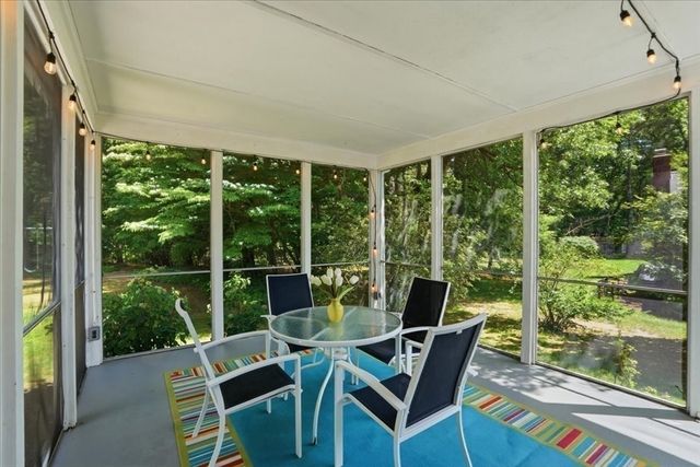 7 Amber Rd, Hingham, MA 02043
