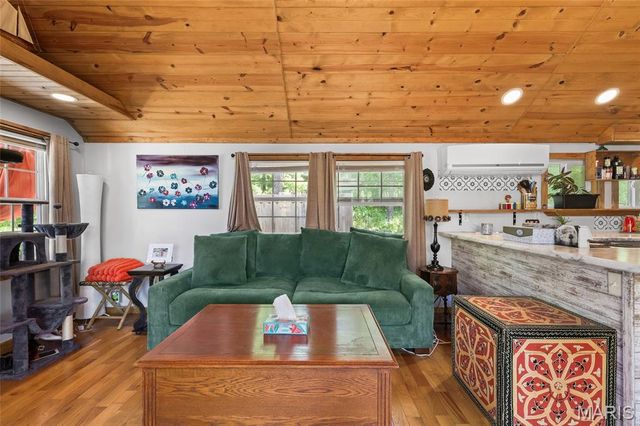 9226 Laveta Drive, French Village, MO 63036