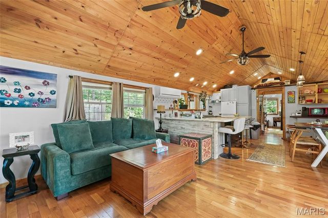 9226 Laveta Drive, French Village, MO 63036