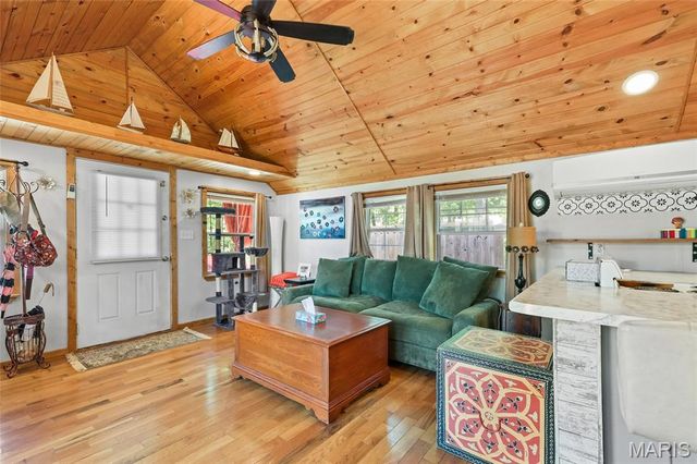 9226 Laveta Drive, French Village, MO 63036