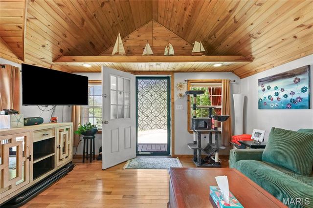 9226 Laveta Drive, French Village, MO 63036