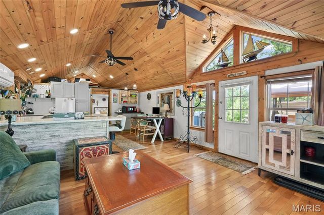 9226 Laveta Drive, French Village, MO 63036