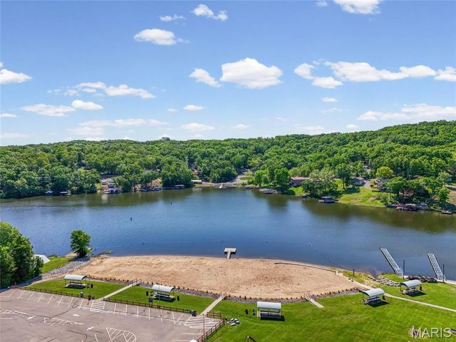 9226 Laveta Drive, French Village, MO 63036