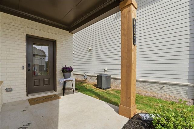 4231 Portsbrook Avenue, Snellville, GA 30039