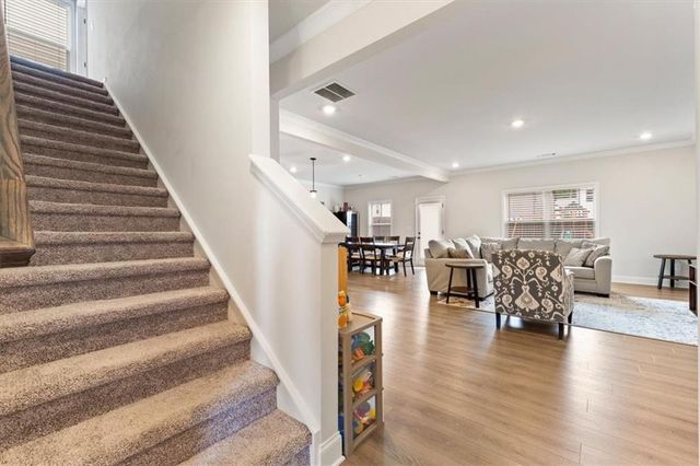 4231 Portsbrook Avenue, Snellville, GA 30039