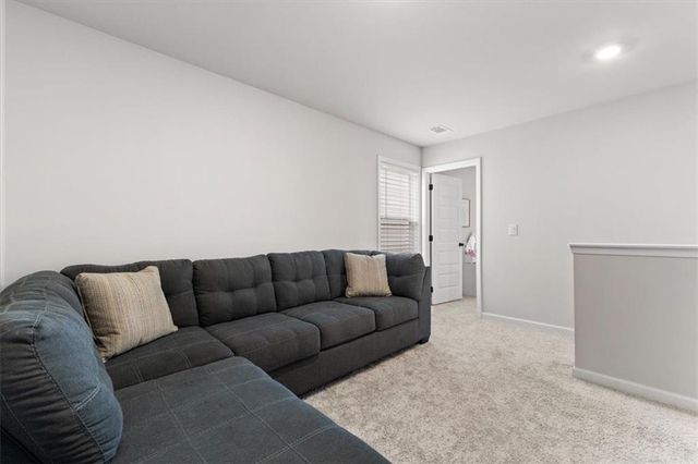 4231 Portsbrook Avenue, Snellville, GA 30039