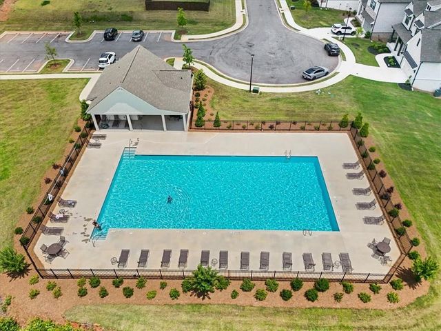 4231 Portsbrook Avenue, Snellville, GA 30039