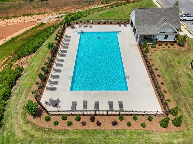 4231 Portsbrook Avenue, Snellville, GA 30039
