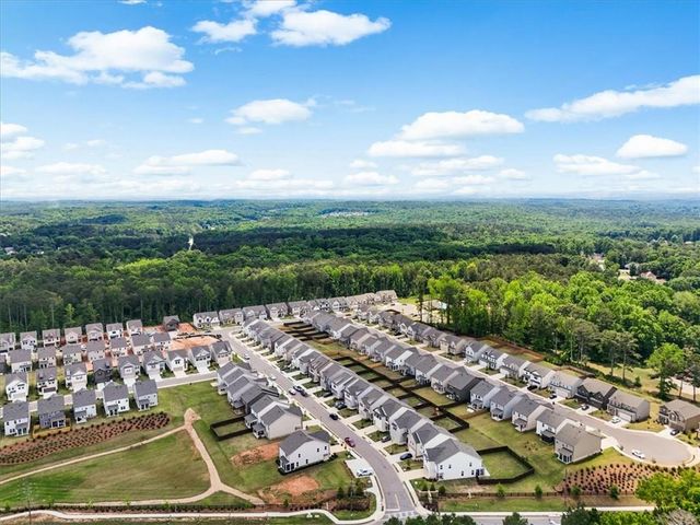 4231 Portsbrook Avenue, Snellville, GA 30039