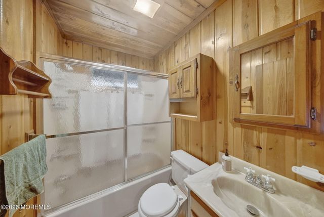 57 Brindletown Road, New Egypt, NJ 08533
