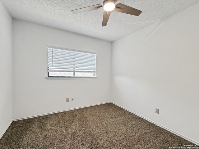 7011 Cole Creek, Converse, TX 78109