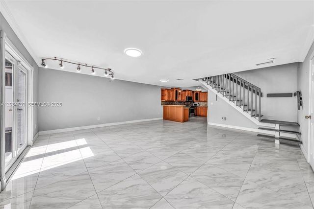 5445 W 27th Lane, Hialeah, FL 33016