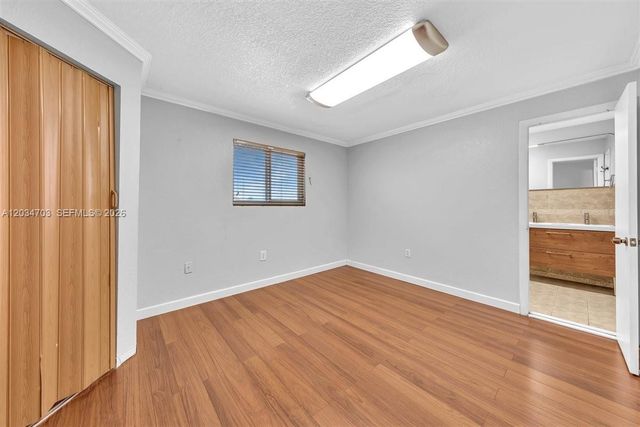 5445 W 27th Lane, Hialeah, FL 33016